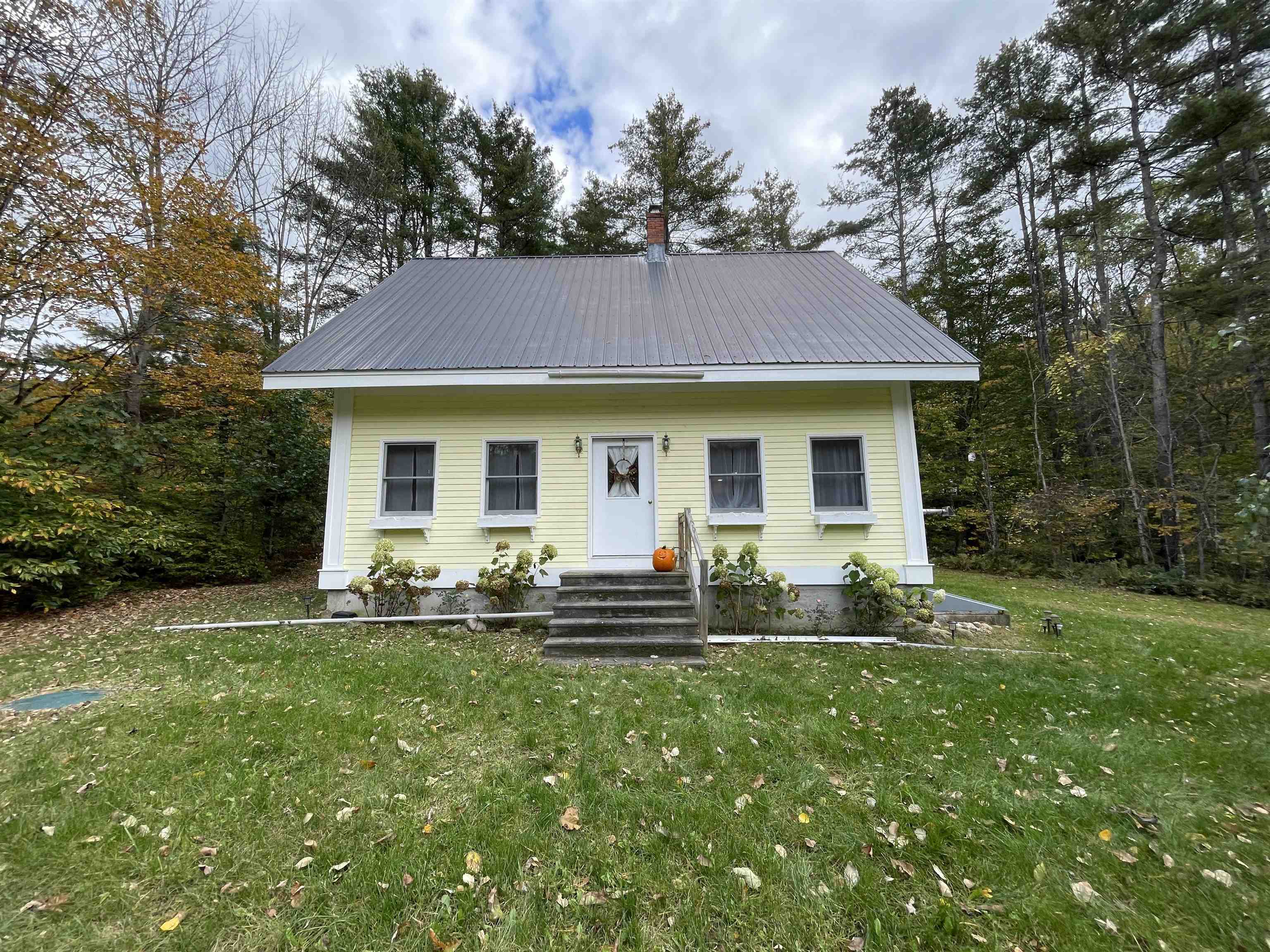 23 Turner Hill Road Grafton, VT 05146 - Photo 2 of 14
