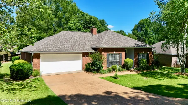 $285,900 | 8 Parkview Road, Clinton, MS 39056