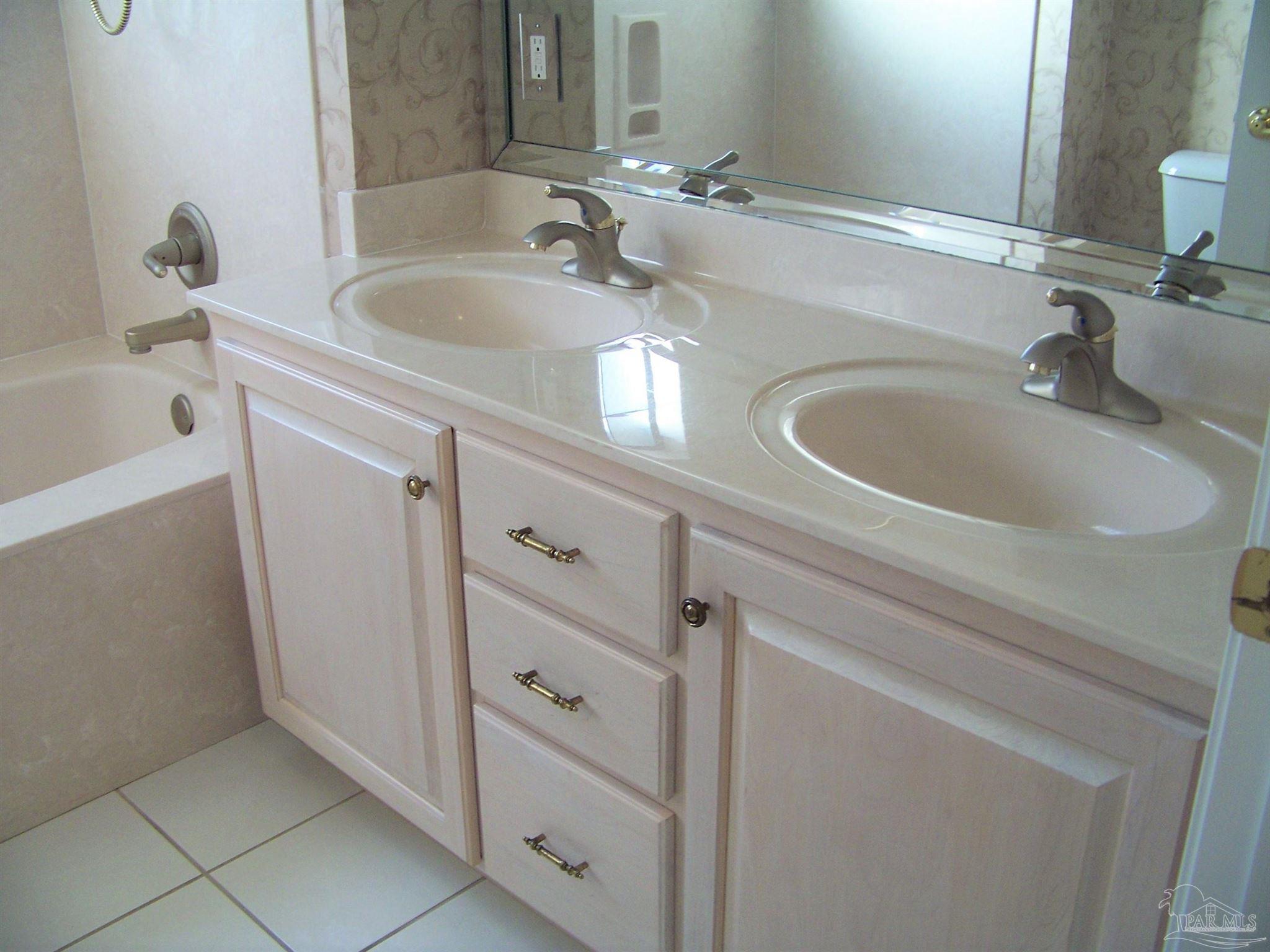 3566 Haley Way Pace, FL 32571 - Photo 15 of 28