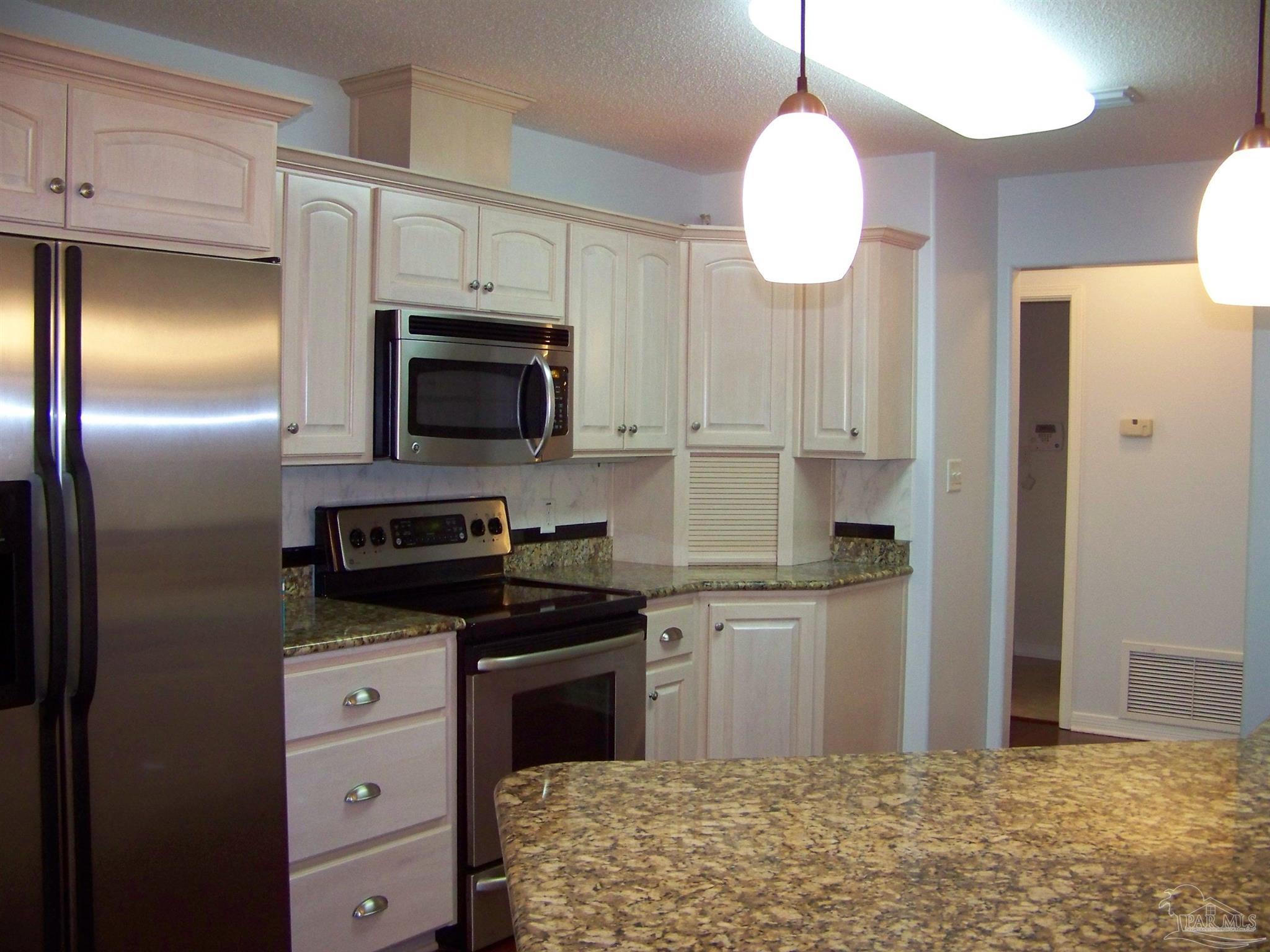 3566 Haley Way Pace, FL 32571 - Photo 6 of 28