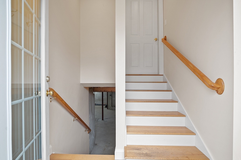 38 Plover Hill Road Ipswich, MA 01938 - Photo 30 of 42 a view of entryway