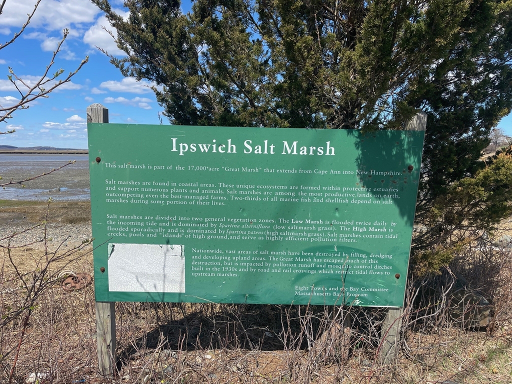 38 Plover Hill Road Ipswich, MA 01938 - Photo 39 of 42 a view of a sign board