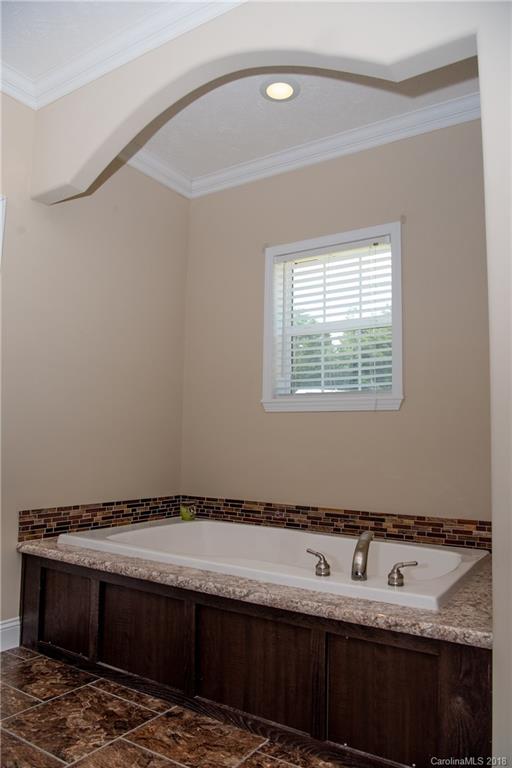 91 McCurry Road, Unit 2 Weaverville, NC 28787 - Photo 19 of 34 Gallery Image 19