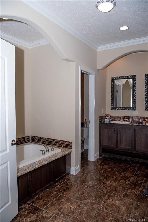 91 McCurry Road, Unit 2 Weaverville, NC 28787 - Photo 20 of 34 Gallery Image 20