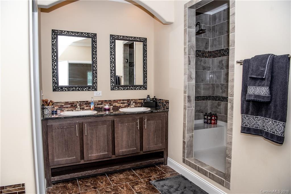 91 McCurry Road, Unit 2 Weaverville, NC 28787 - Photo 24 of 34 Gallery Image 24