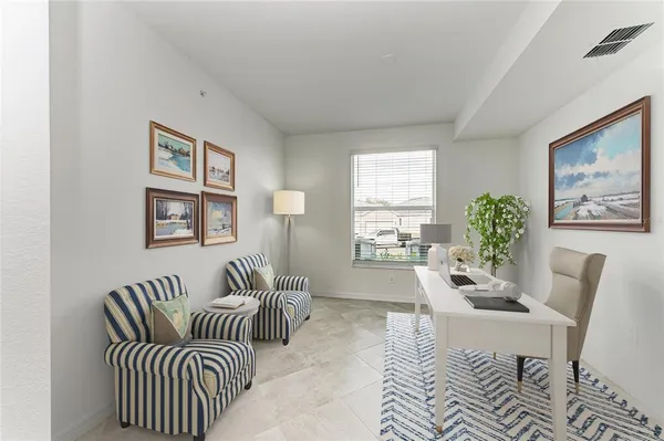a view of a big room with closet and cabinet