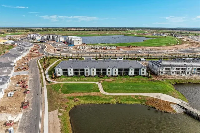 $3,300 | 19015 Scallop Loop, Unit 108, Lakewood Ranch, FL 34211