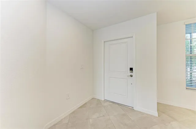 $3,300 | 19015 Scallop Loop, Unit 108, Lakewood Ranch, FL 34211