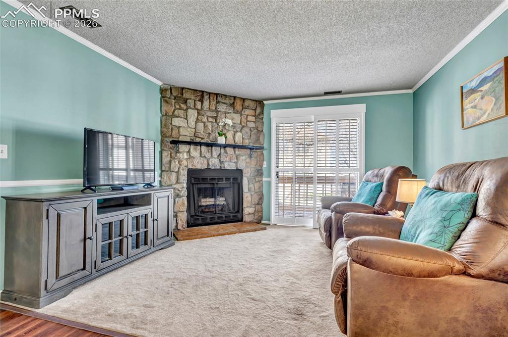 846 Tenderfoot Hill Road, Unit 102 Colorado Springs, CO 80906 - Photo 2 of 15