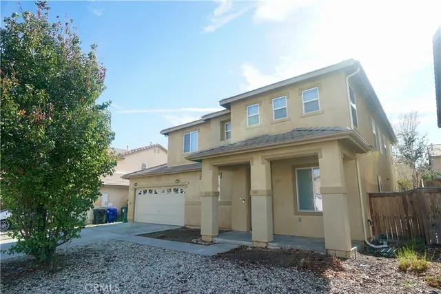 $2,500 | 14001 Jockey Lane, Victorville, CA 92394