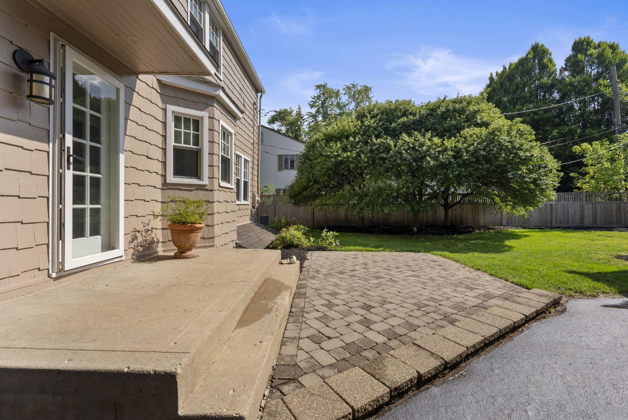 1845 Andover Road Columbus, OH 43212 - Photo 47 of 109 37-web-or-mls-DSC00564