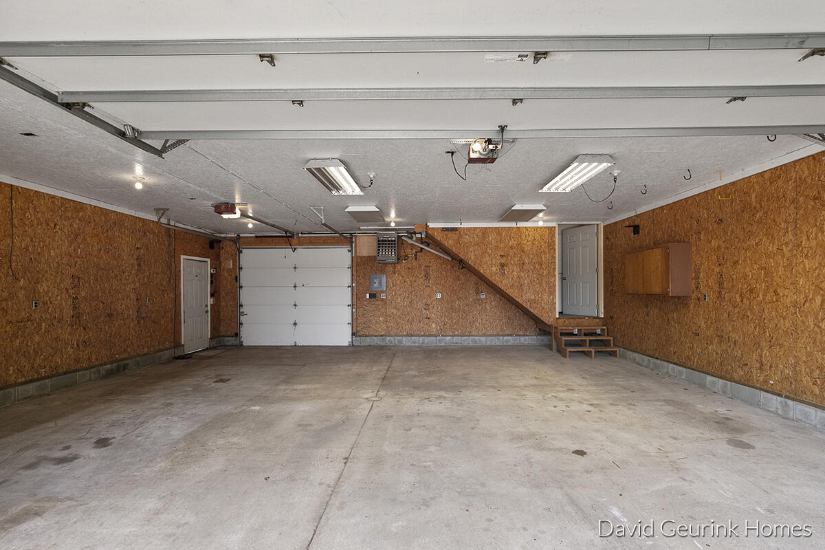 4800 Airline Road Muskegon, MI 49444 - Photo 7 of 36 IMG_1032