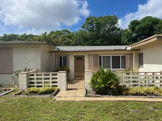 front view of house with a yard