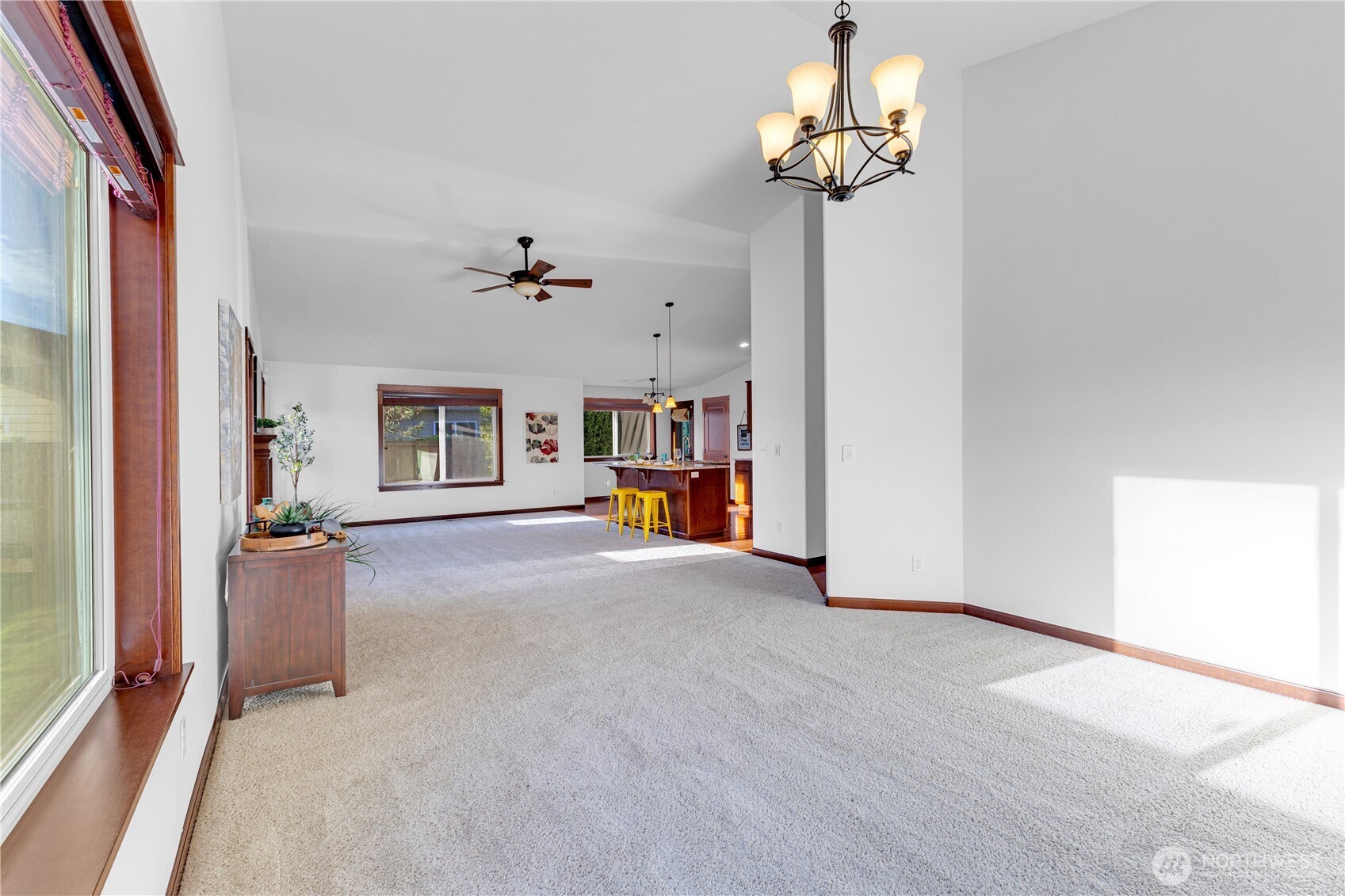 15530 Sunset Road Bothell, WA 98012 - Photo 7 of 28