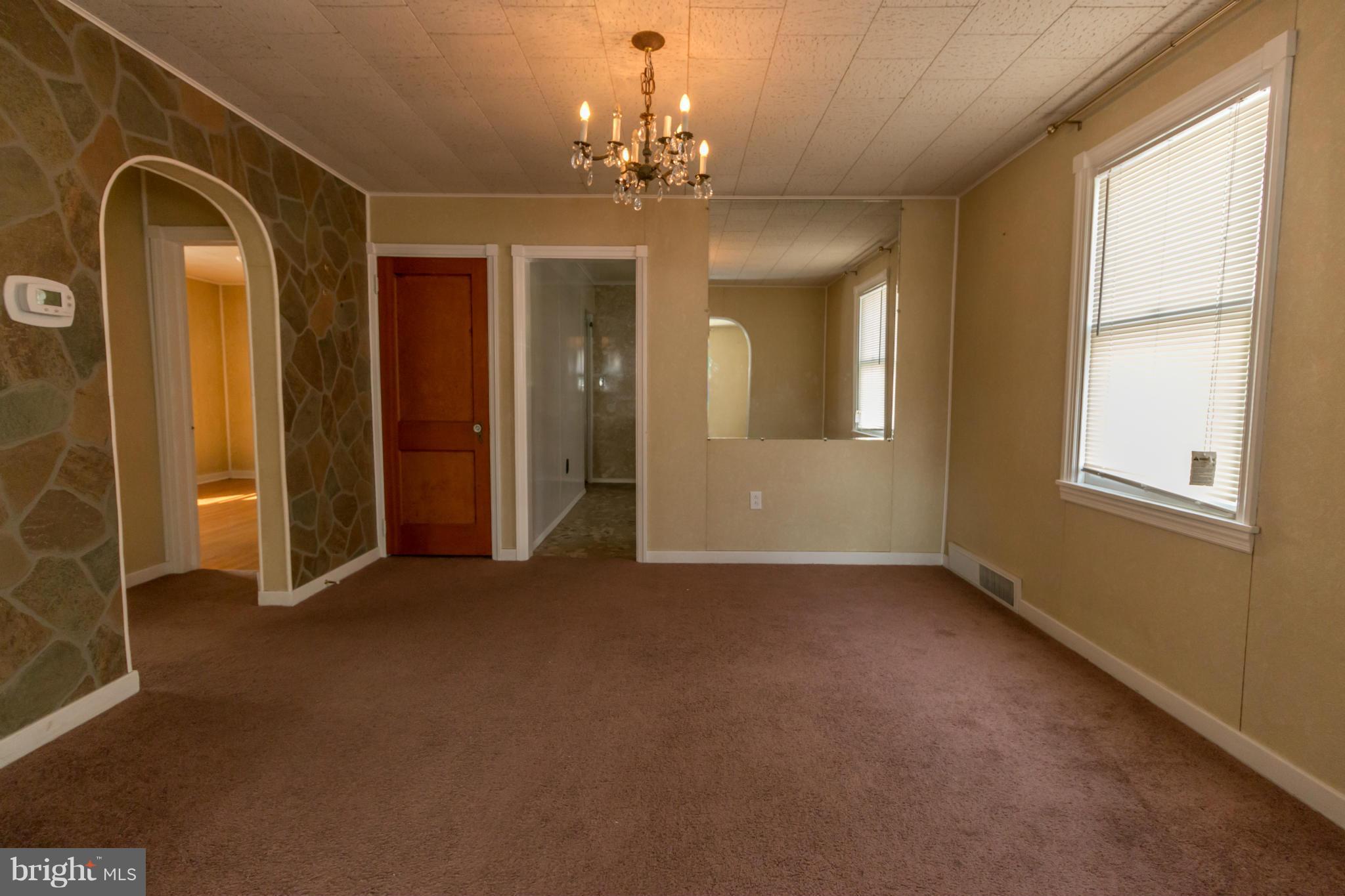 3118 Acton Road Baltimore, MD 21234 - Photo 8 of 29 Dining Room