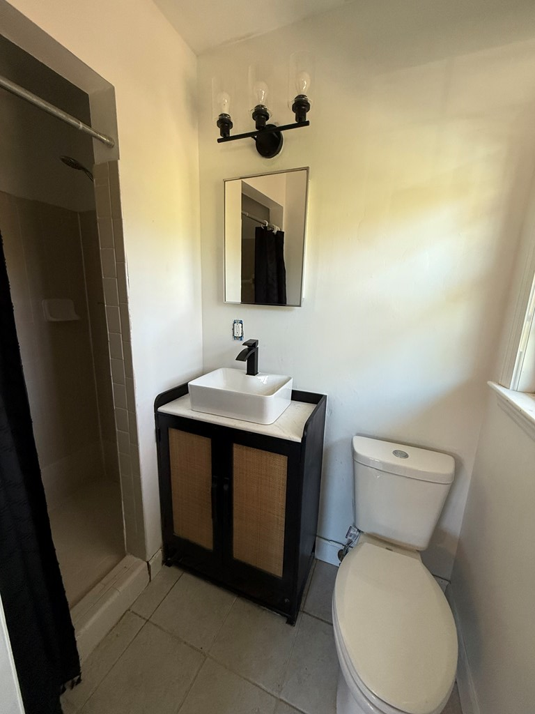 4235 Cheshire Bridge Road Columbus, GA 31909 - Photo 16 of 20 Upstairs Primary Bedroom