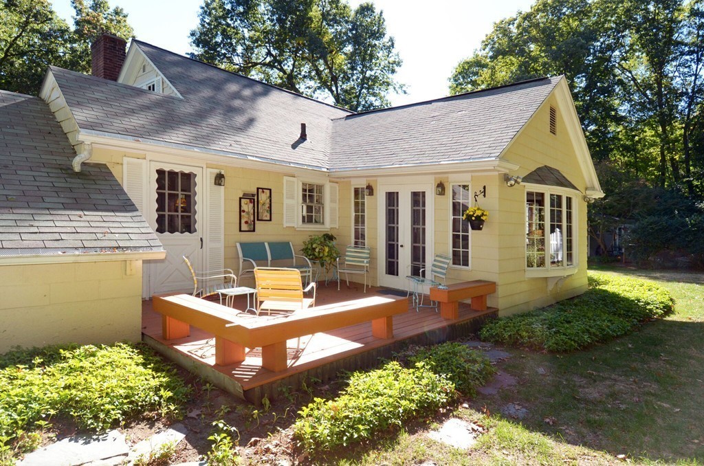 6 Maplewood Road Shrewsbury, MA 01545 - Photo 17 of 22 Gallery Image 17