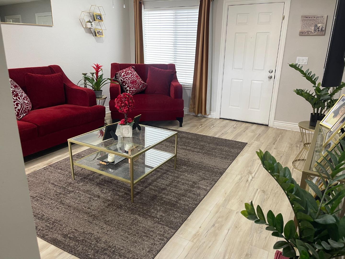 801 Nash Road, Unit E7 Hollister, CA 95023 - Photo 3 of 23