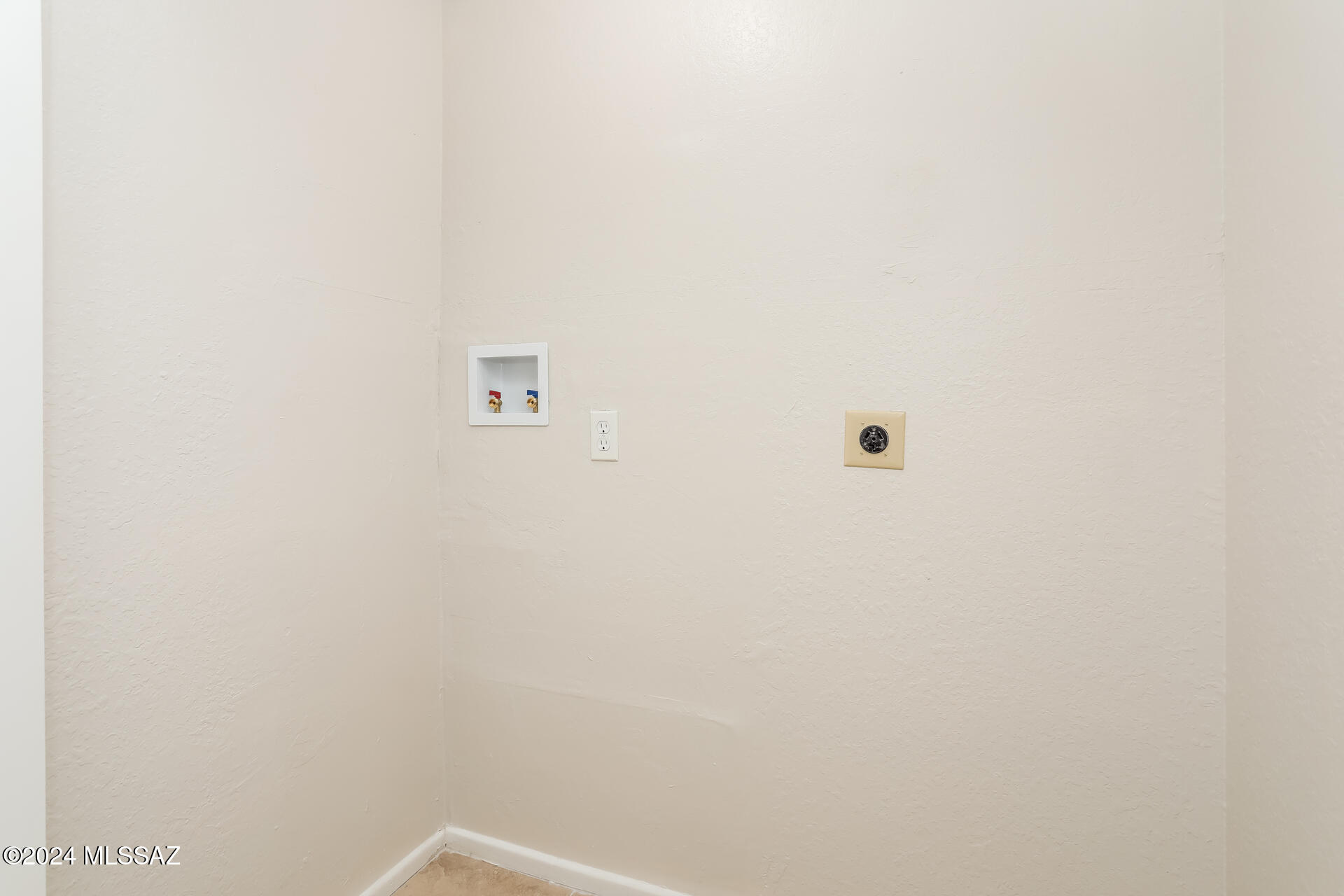 9740 East 3rd Street Tucson, AZ 85748 - Photo 23 of 26