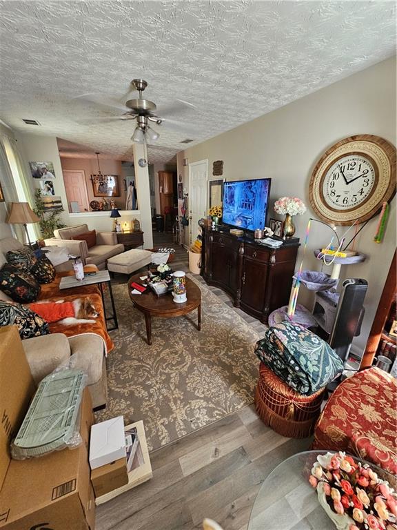 223 Alton Circle Villa Rica, GA 30180 - Photo 2 of 16