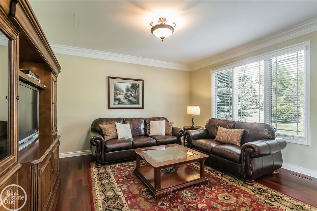895 Quarry Drive Rochester Hills, MI 48306 - Photo 6 of 49