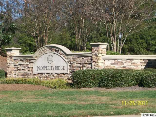 6410 Ridgeview Commons Drive Charlotte, NC 28269 - Photo 3 of 16 Gallery Image 3