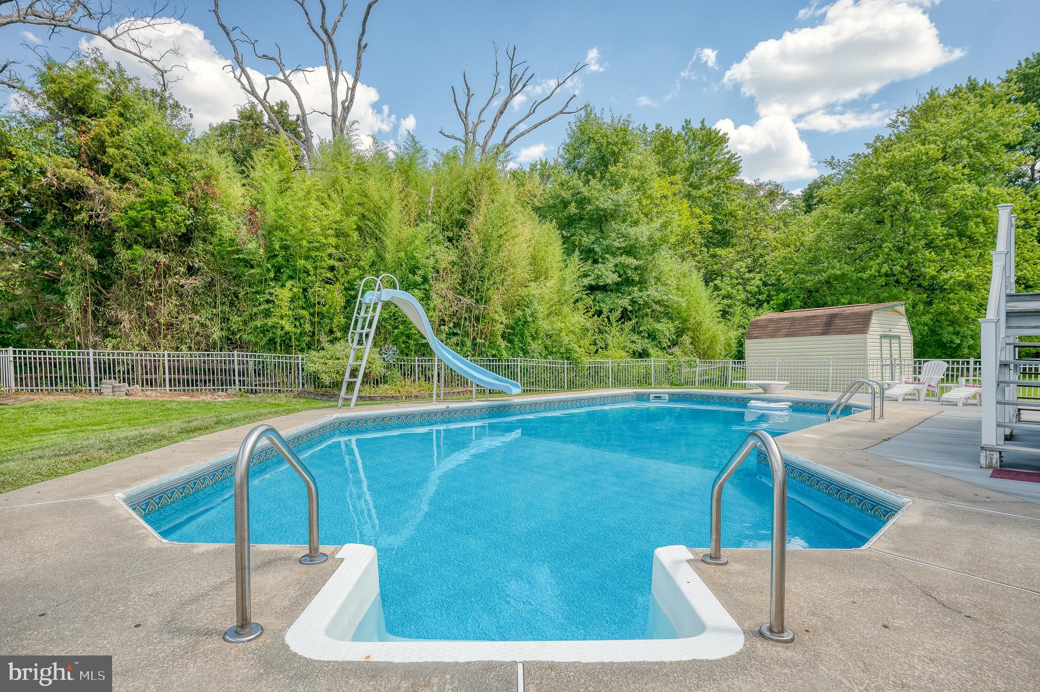 3 Crestview Garth Rosedale, MD 21237 - Photo 60 of 68 Maintained by Regina Pools