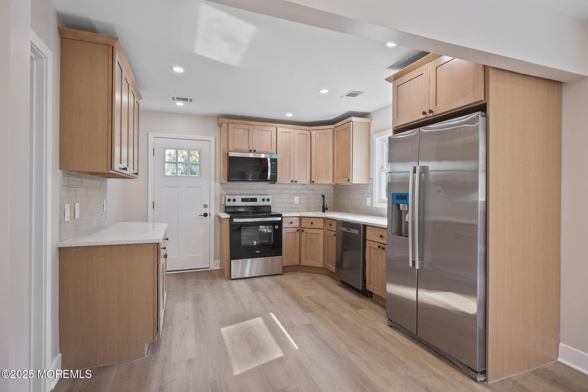 18 East 3rd Street Howell, NJ 07731 - Photo 4 of 20 8-web-or-mls-LPM_5440