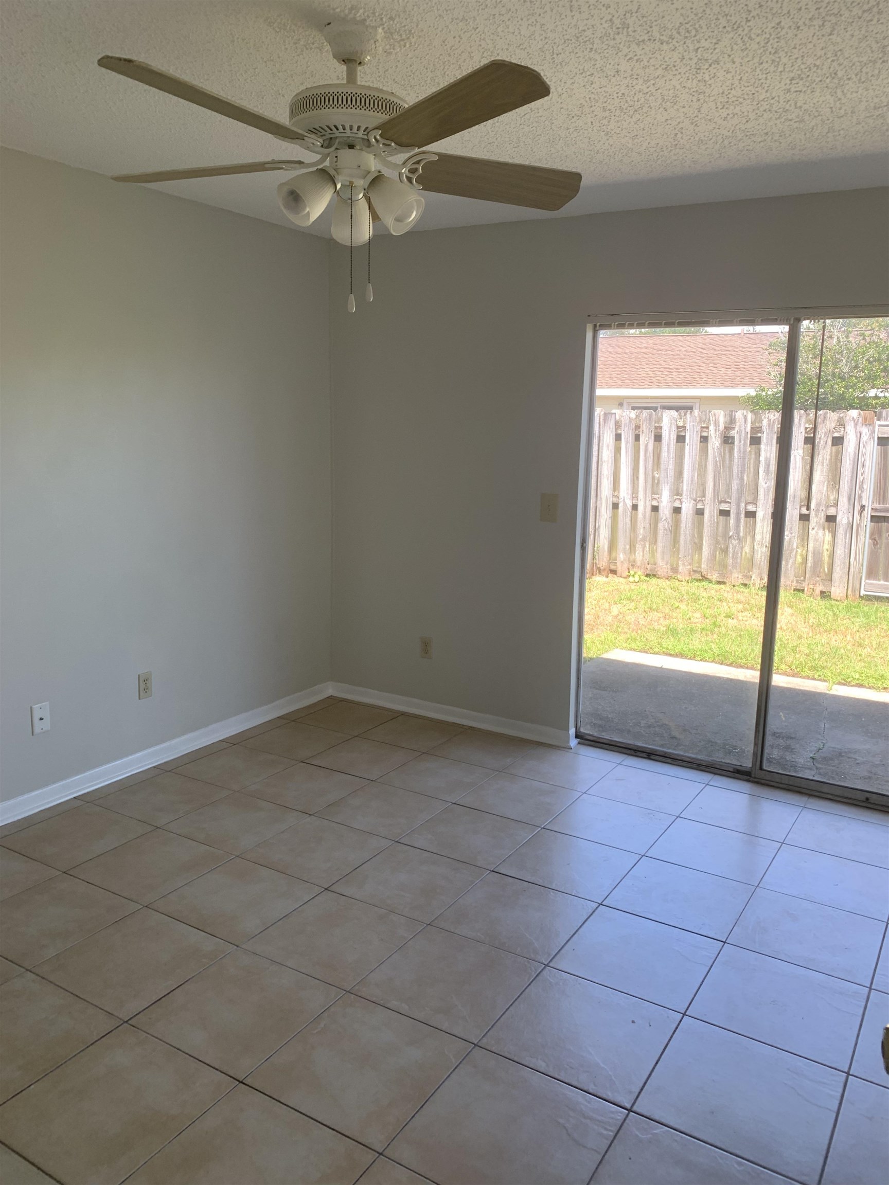1845 Old Moultrie Road, Unit 30 St. Augustine, FL 32084 - Photo 12 of 15 en empty room with windows