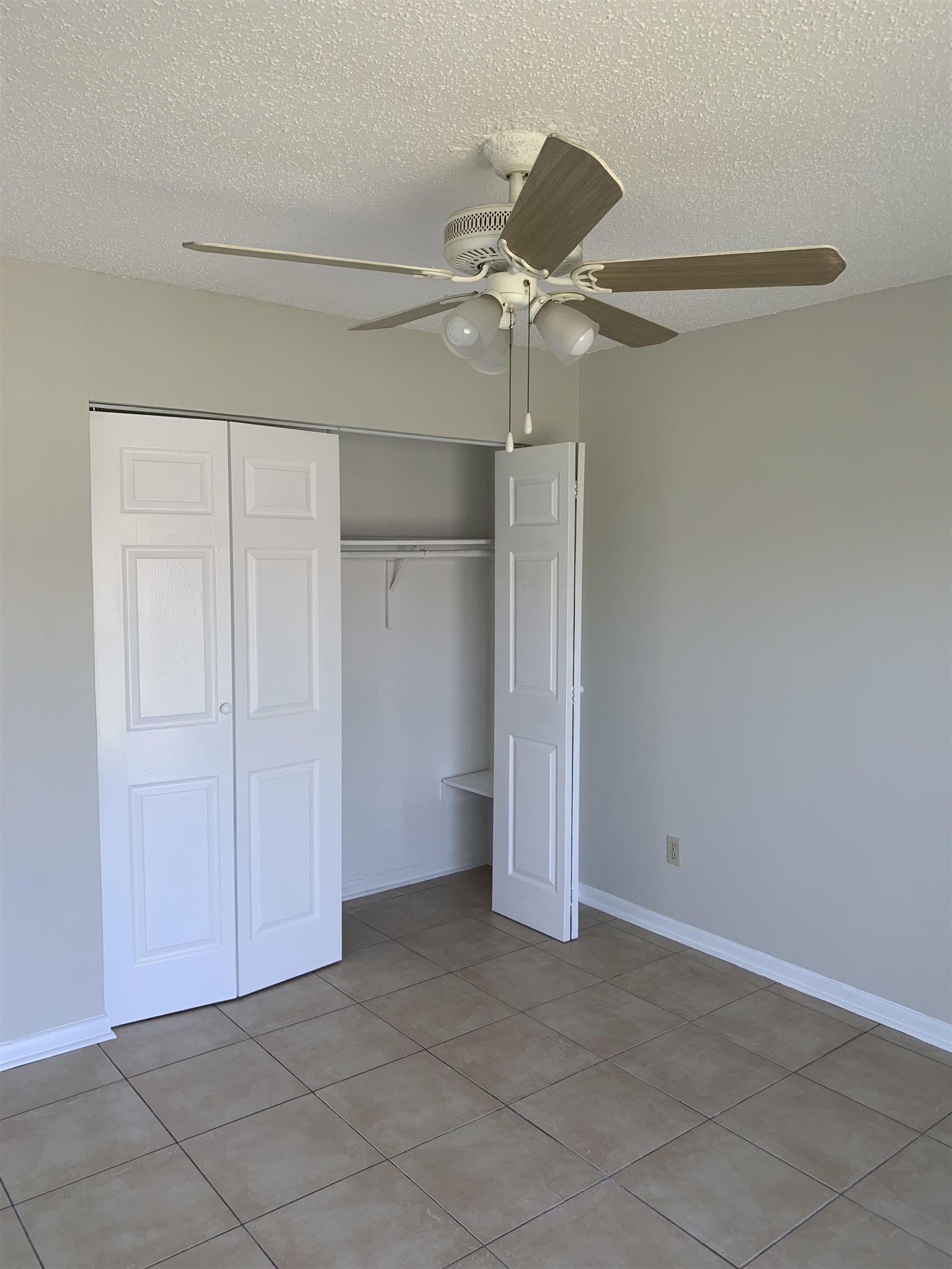 1845 Old Moultrie Road, Unit 30 St. Augustine, FL 32084 - Photo 7 of 15 a view of an empty room