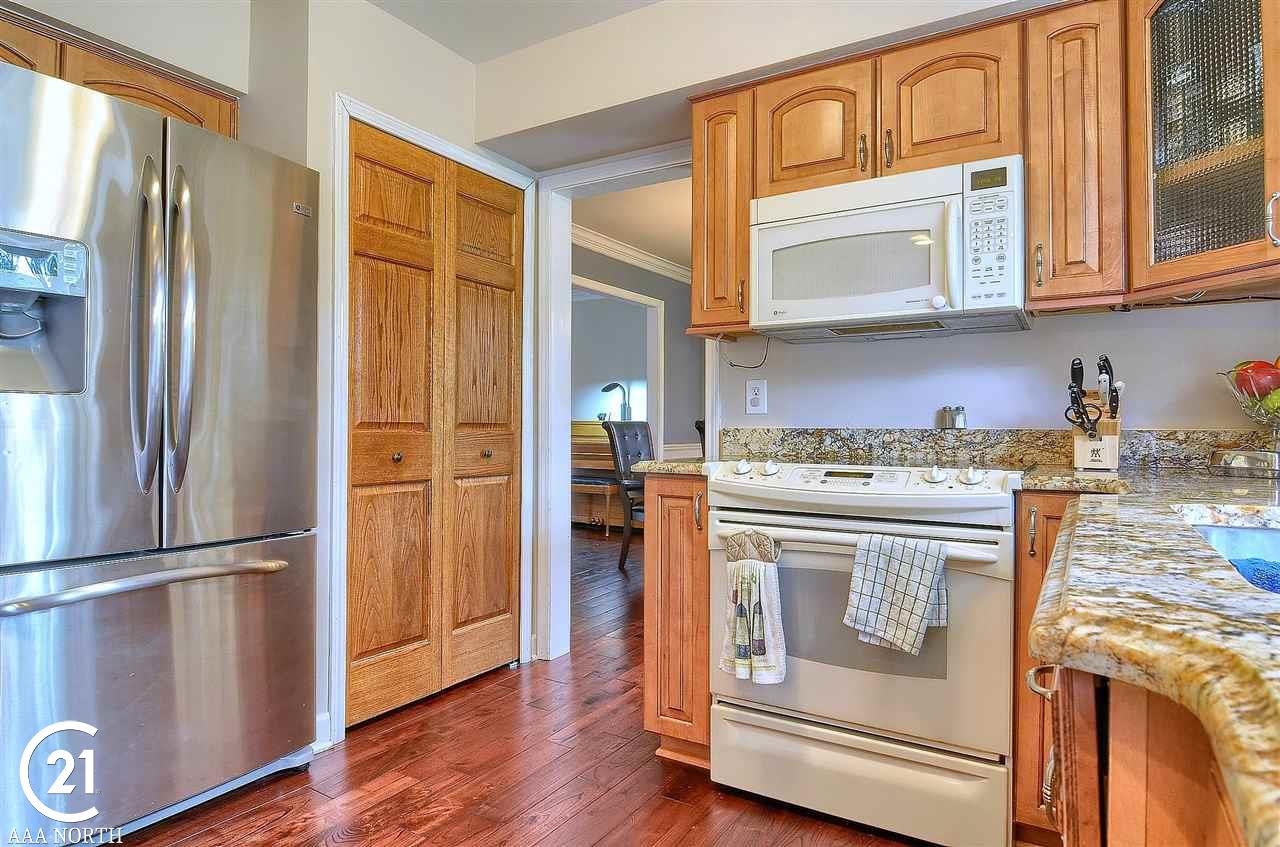 818 Timberline Drive Rochester Hills, MI 48309 - Photo 9 of 30
