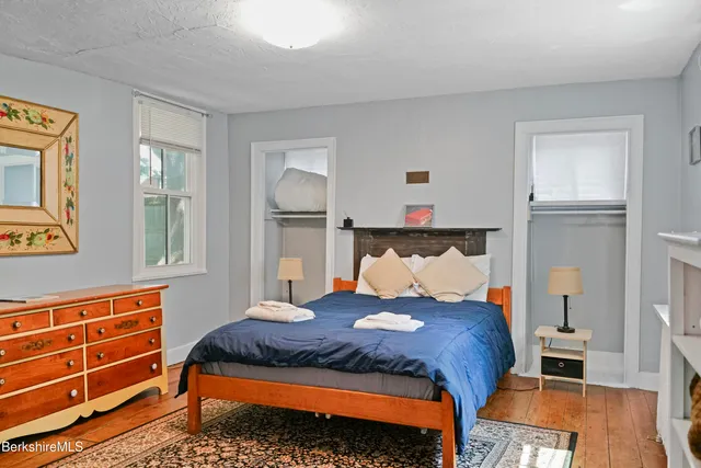 $1,269,000 | 1574-159 Pleasant Street, Lee, MA 01260