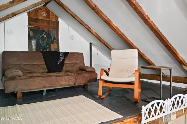 $1,269,000 | 1574-159 Pleasant Street, Lee, MA 01260