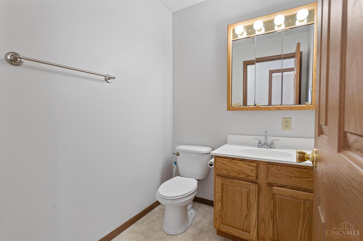 8628 Highrock Road Leesburg, OH 45135 - Photo 21 of 42 Gallery Image 21