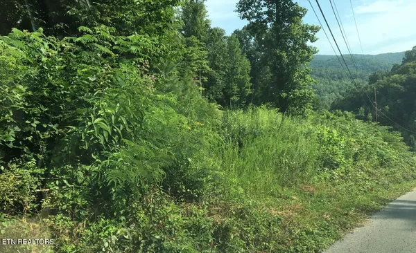 $129,900 | 630 Country Estates Road, Baxter, KY 40806