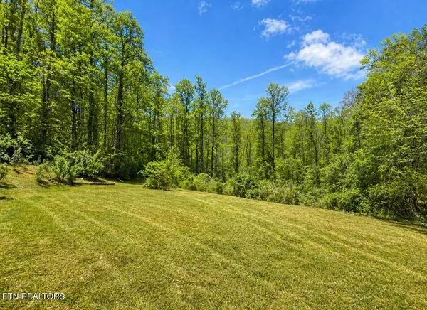 $129,900 | 630 Country Estates Road, Baxter, KY 40806
