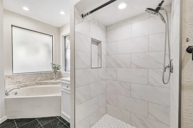 $3,500 | 12214 Cypresswood Drive, Houston, TX 77070