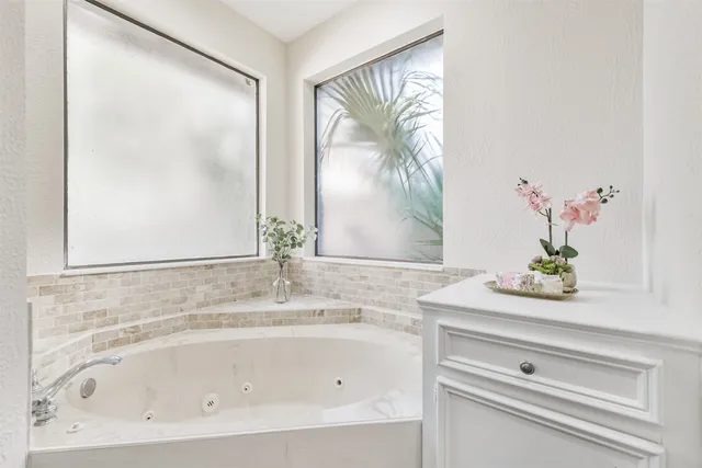 $3,500 | 12214 Cypresswood Drive, Houston, TX 77070