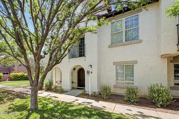 $468,000 | 905 South Osborn Lane, Gilbert, AZ 85296