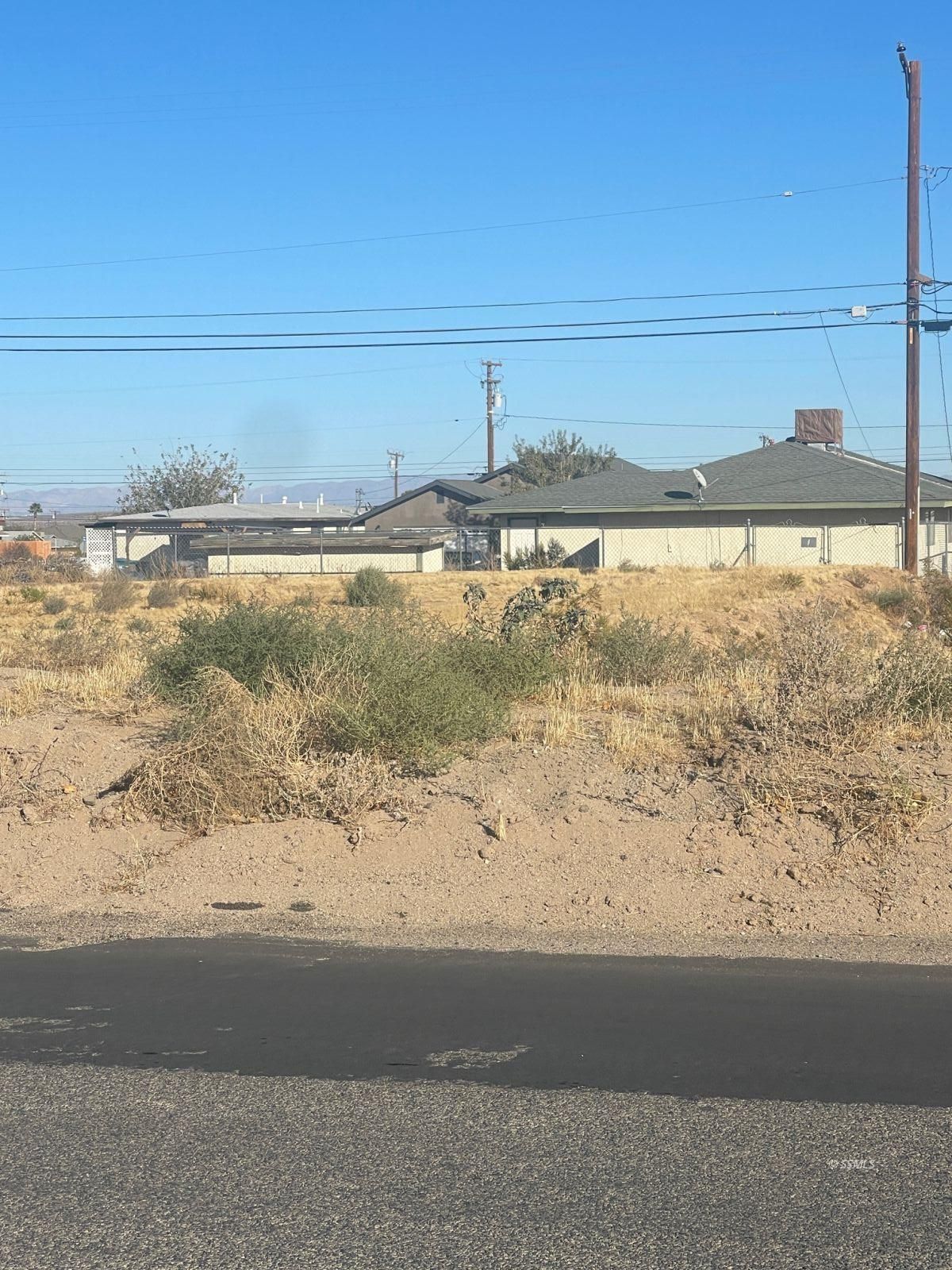 South Mahan Street Ridgecrest, CA 93555 - Photo 3 of 6