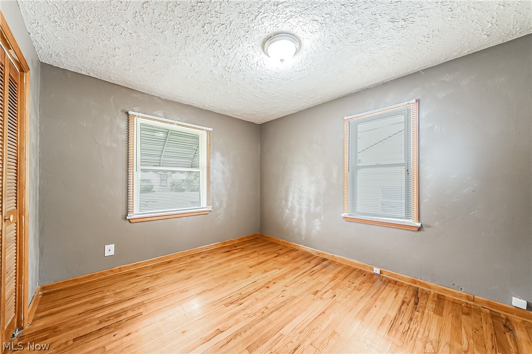 17008 Ridgeton Drive Cleveland, OH 44128 - Photo 13 of 34 Gallery Image 13