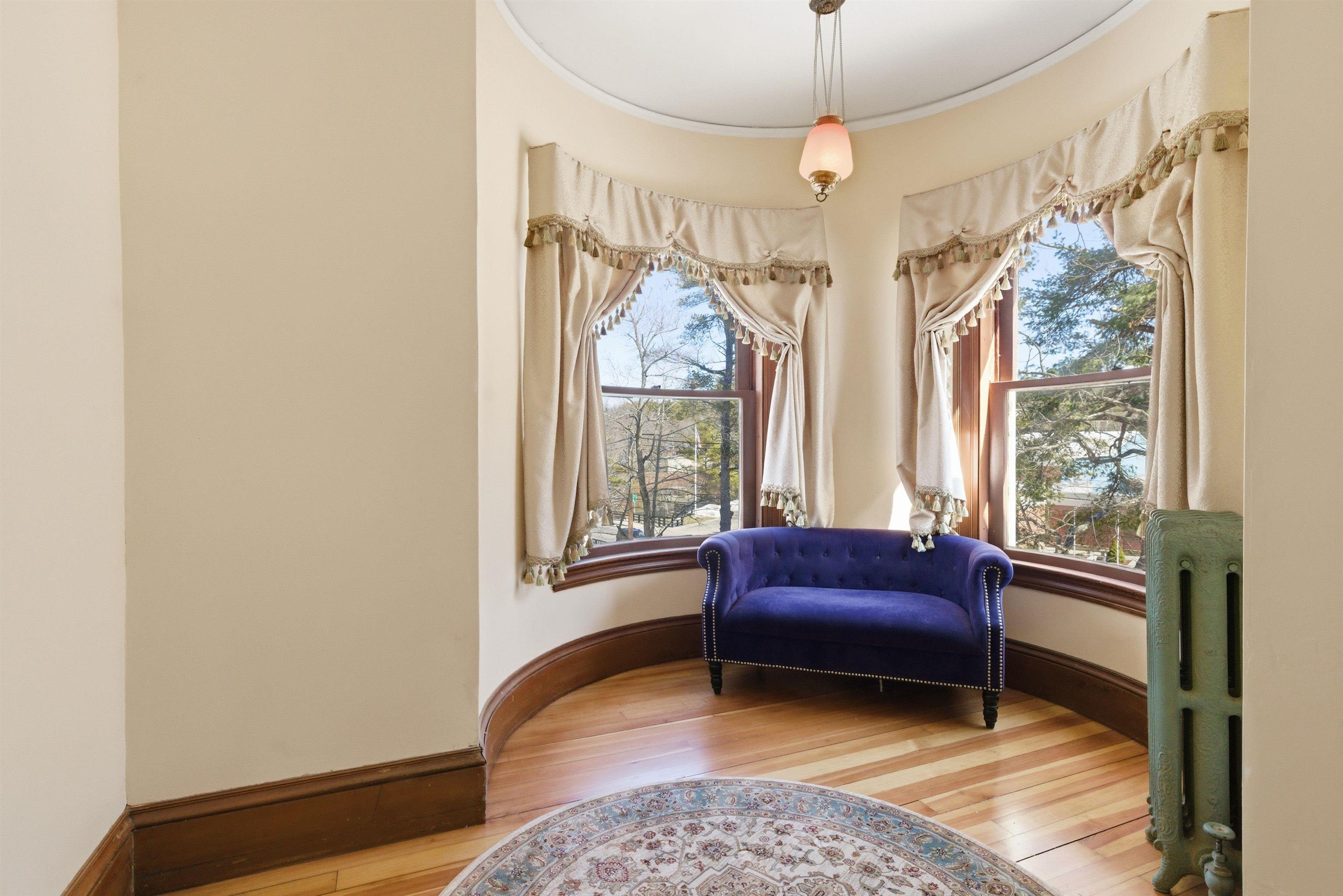 68 Center Street Wolfeboro, NH 03894 - Photo 24 of 60