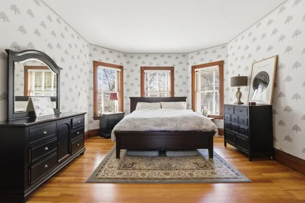 $1,399,000 | 68 Center Street, Wolfeboro, NH 03894