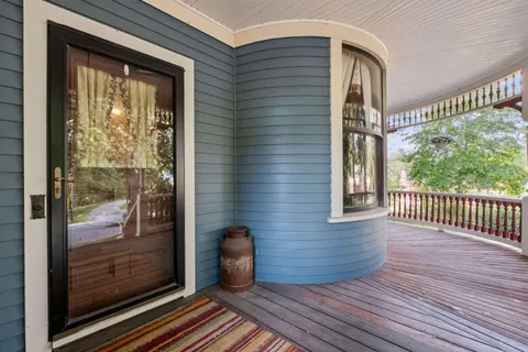 $1,399,000 | 68 Center Street, Wolfeboro, NH 03894