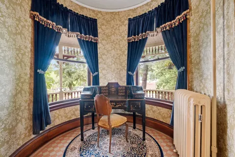 $1,399,000 | 68 Center Street, Wolfeboro, NH 03894