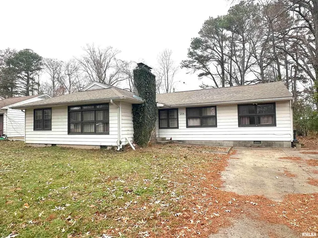 $134,000 | 1206 West Chautauqua Street, Carbondale, IL 62901