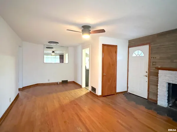 $134,000 | 1206 West Chautauqua Street, Carbondale, IL 62901