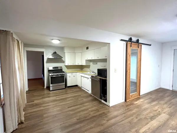 $134,000 | 1206 West Chautauqua Street, Carbondale, IL 62901