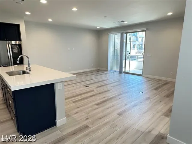 $2,620 | 11611 Earth Stone Avenue, Las Vegas, NV 89138