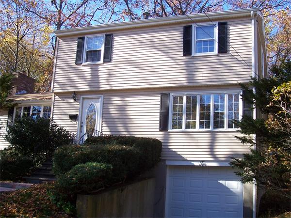 10 Walcott Road Beverly, MA 01915 - Photo 3 of 25 Gallery Image 3